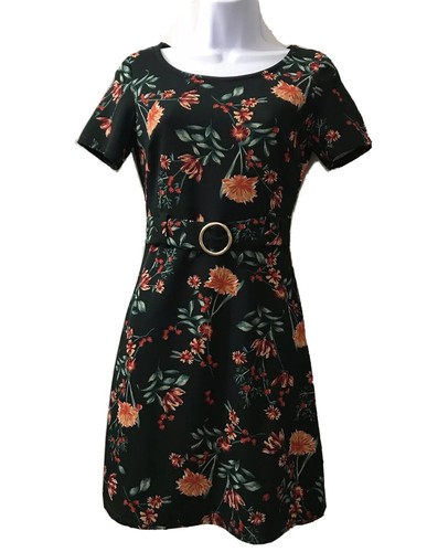 Vestido B. Darlin Talla 5/6 Junior’s Negro Multicolor Manga Corta Floral con Cinturón. - Imagen 1 de 11