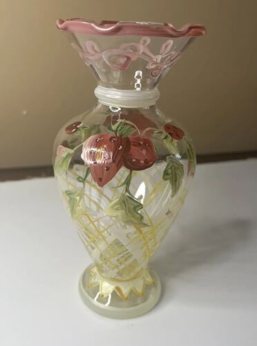 Tracy Porter Hand Painted Glass Vase Strawberries & Lattice Design Spring 6.5" H - Picture 1 of 12
