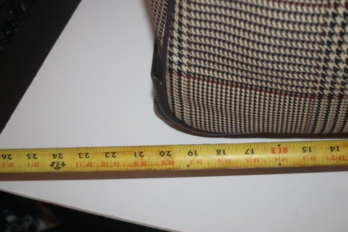 Chaps Fabric and vinyl Houndstooth rolling duffle bag 20"X12" carry on luggage - Picture 4 of 7