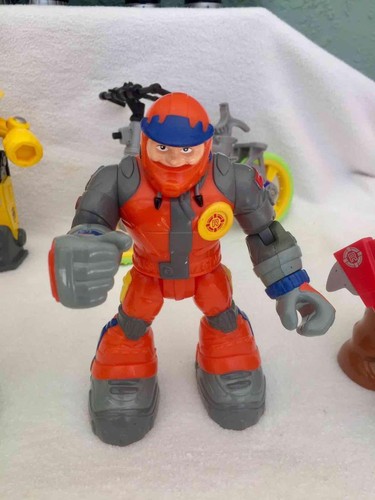 Lote de 11 figuras de acción y accesorios vintage de Rescue Heroes Burly Bear perro bicicleta 5 - Imagen 16 de 19