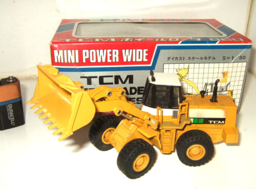 Mini Power Wide 000675 TCM 860 Wheeled Front Loader Diecast, Model 1:50 Scale. - Picture 1 of 5