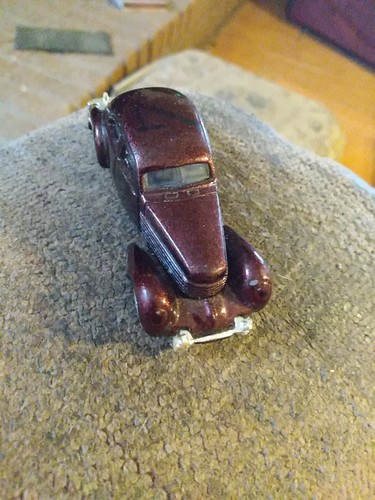 1996 Hot Wheels '36 Cord #7 Scale 1:64 - Picture 1 of 3