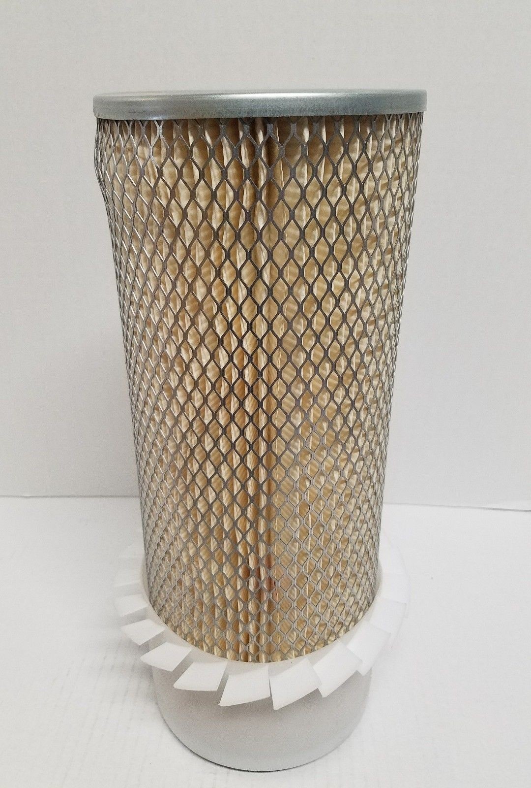 CASE 87704240 Air filter cross reference