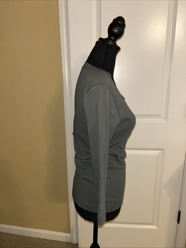 3 Dots Green 3/4 Sleeve V Neck Tagless NWT Size S Cotton Shirt - Picture 4 of 4