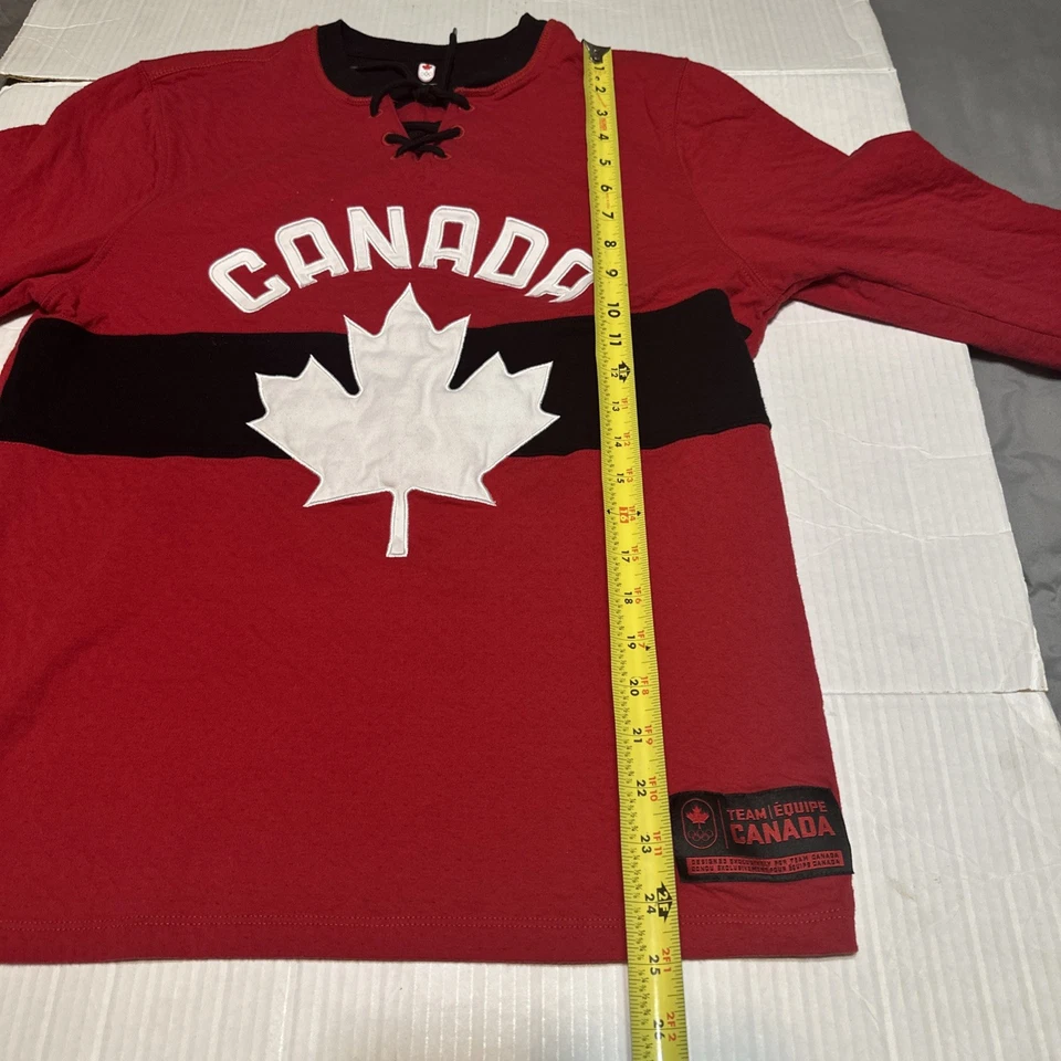 Hudson's Bay Red Jersey Mens Medium Red Olympic Patch Canada Logo LongSleeve #18 - Image 3 of 4