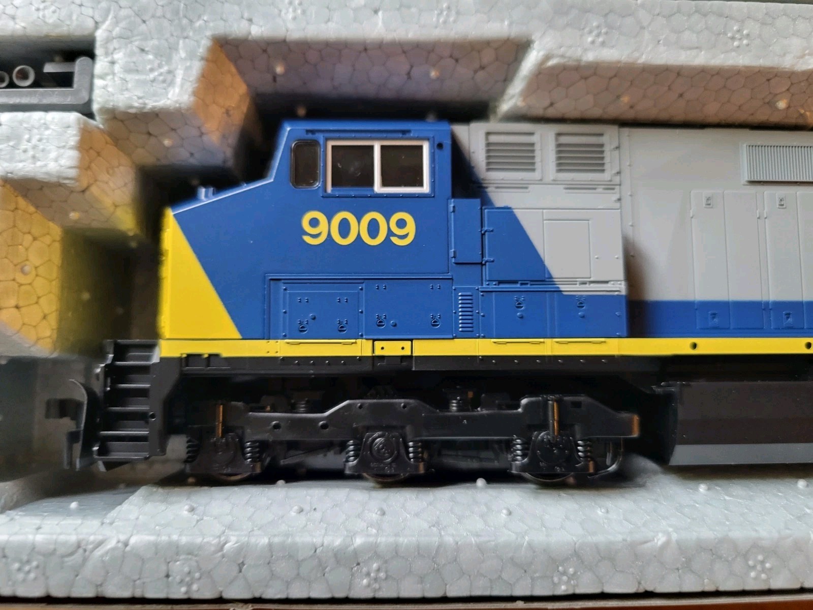 Picture 5 of 16