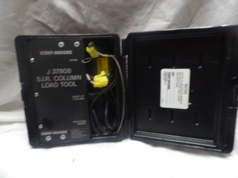 Kent-Moore J-37808 S.I.R Column Load Tool