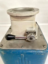 Owatonna 60433 Model B Pneumatic Air Powered Hydraulic Pump 27L 101152