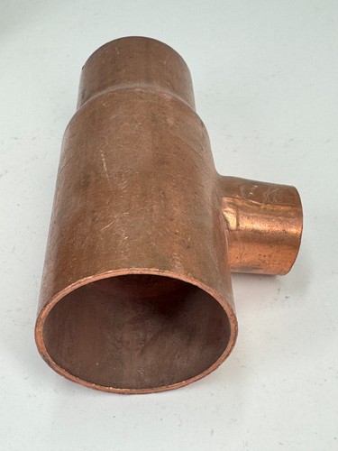MUELLER Reducing Tee 1-1/2" x 1-1/4" x 3/4" CTS Solder Copper Sweat Fitting - Picture 6 of 8