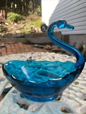 VIKING Beautiful Blue Swan Glass Dish Vintage Bowl MCM Mid-Century