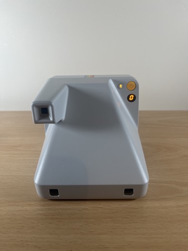 Polaroid NOW i-Type Camera White Tested & Working - Include Charger & Manuals - Picture 6 of 6