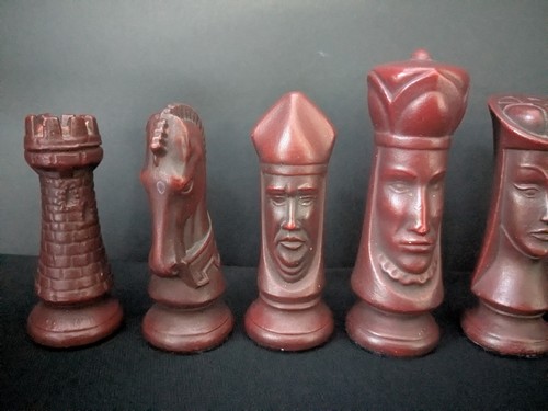 VTG Duncan Chess Pieces (32) Red/Green Please Read - Picture 17 of 23