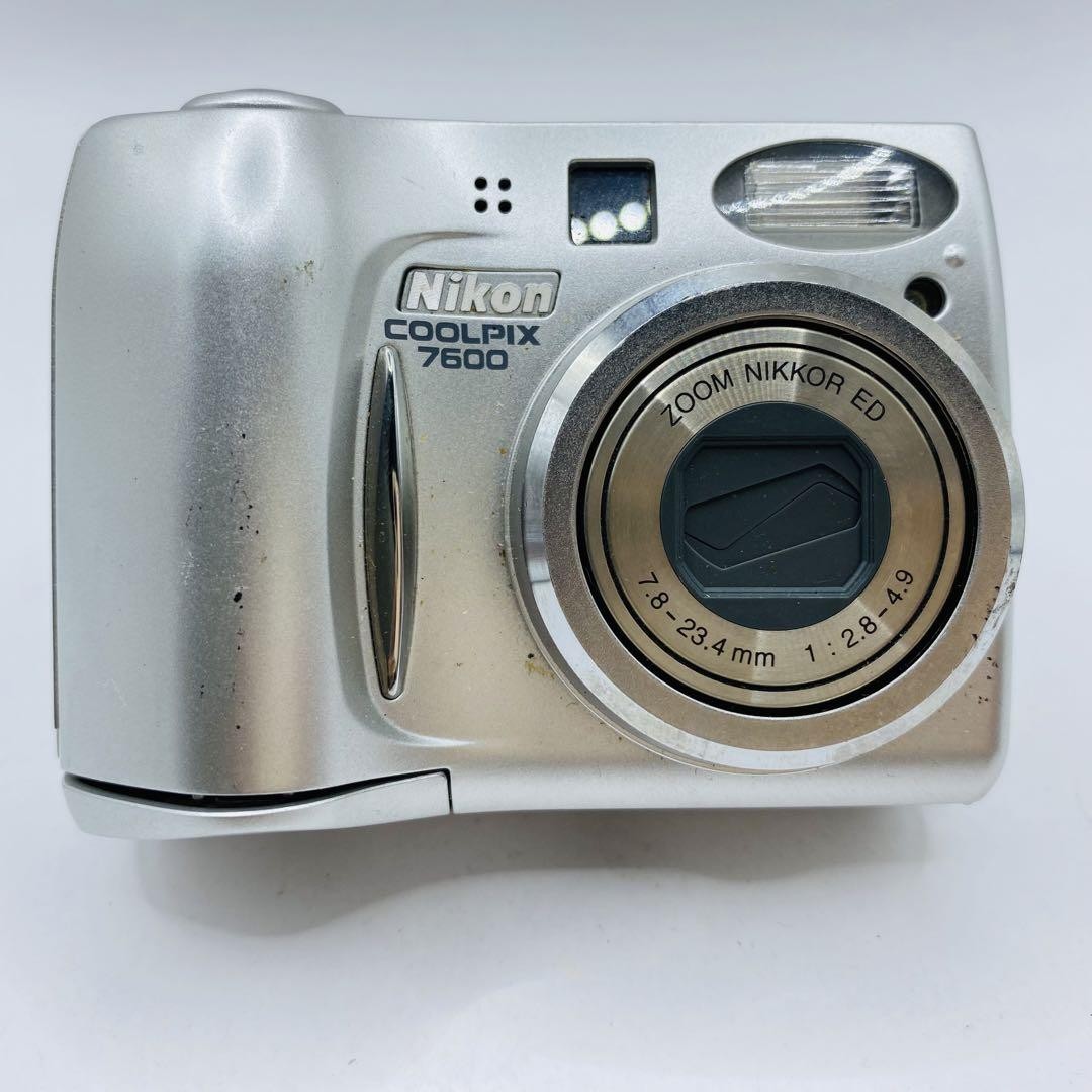ニコン　Nikon COOLPIX 7600 Amazon.com : Nikon Coolpix 7600 7MP Digital Camera with 3x