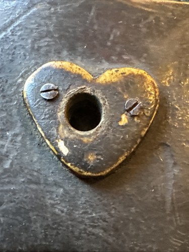 Antique Paddle With Carved Heart-Unsure Of Intended Use - Picture 2 of 4