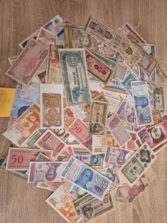 LOTTO 100 PEZZI BANCONOTE MONDIALI DA COLLEZIONE N:A5