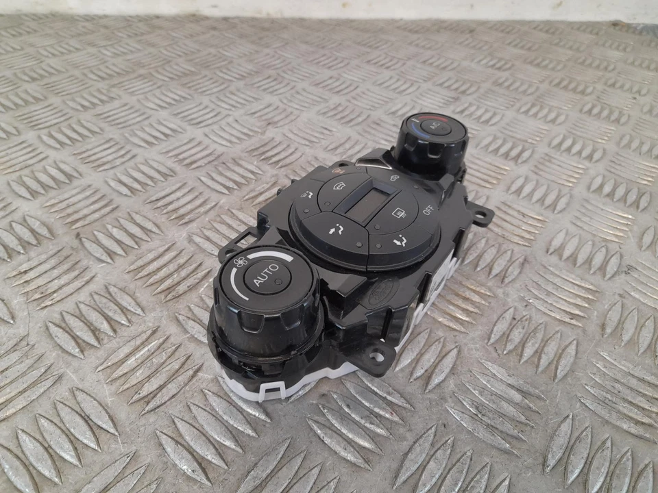 Ford Fiesta 2008-2013 Heater Control Panel 8A6T18C612 - Image 3 of 4