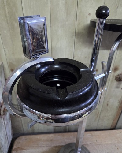 Vintage chrome and bakelite standing ashtray by Demeyere Belgium - Picture 3 of 7