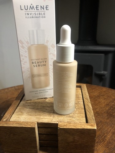 LUMENE INVISIBLE ILLUMINATION GLOW BEAUTY SERUM UNIV LIGHT 30ML RRP £34.50 Vegan - Picture 2 of 9