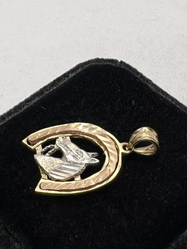 Solid 14K Tricolor Gold Diamond Cut HORSE HEAD & HORSESHOE Charm Pendant 2.5gr. - Picture 12 of 14