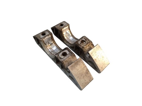 Stabilisator vorne Halter 2 Stück für PORSCHE  CAYENNE (92A) 3.0 7L0411063B