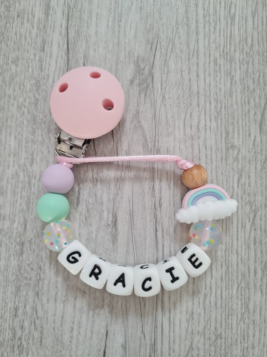 Personalisierter Regenbogen Baby Mädchen Scheinclip Lebensmittelqualität Silikon MAM Clip verfügbar - Bild 17 von 27