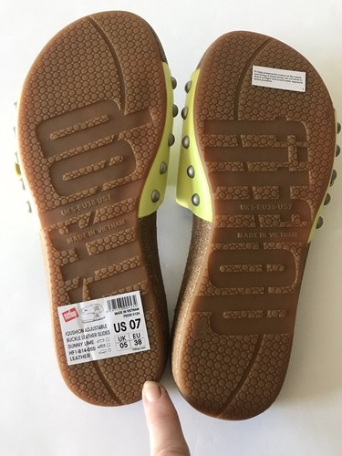 FITFLOP SUNNY LIME IQUSHIONS HEBILLA AJUSTABLE CUERO TOBOGANES SUPERIORES TALLA 7 NUEVO SIN CAJA - Imagen 7 de 8