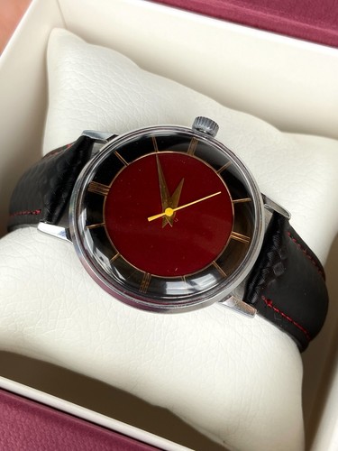 Vintage Soviet Luch Ultra Slim Mechanical Men's Wristwatch Original 1980s - Picture 9 of 14