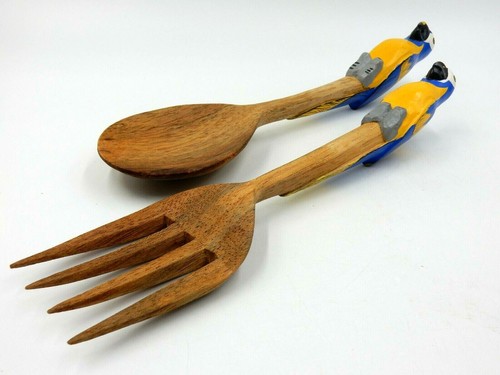 VINTAGE HAND-CARVED WOODEN  PARROT HANDLED SALAD SERVING UTENSILS - Picture 3 of 11