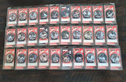 30 Different Starshots 1991 MLB Baseball Vintage Button Pin Lot Ken Griffey Jr + - Picture 1 of 8