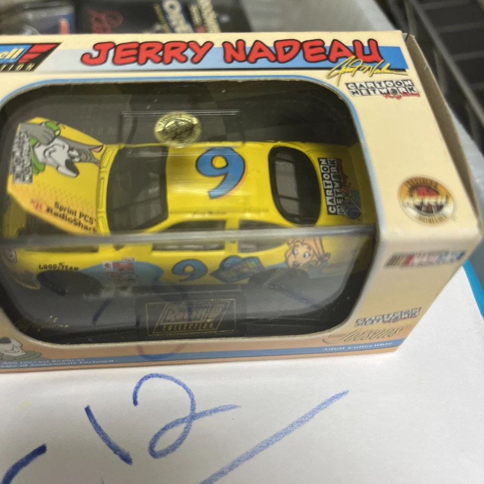 Jerry Nadeau #9 Cartoon Jetsons 1999 1/64 Action Diecast Car Foto 2 de 4