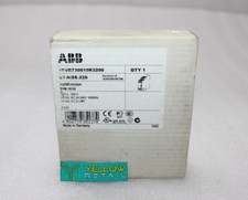 ABB CT-MBS.22S MULTIFUNCTION TIME RELAY 1SVR630010R3200 24-240V