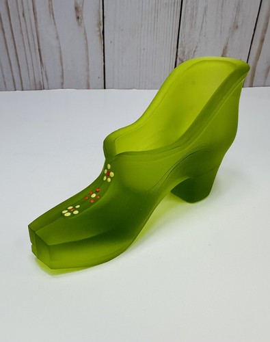 Zapato de vidrio esmerilado de colección Westmoreland Collectors pintado a mano margaritas flores - Imagen 5 de 14