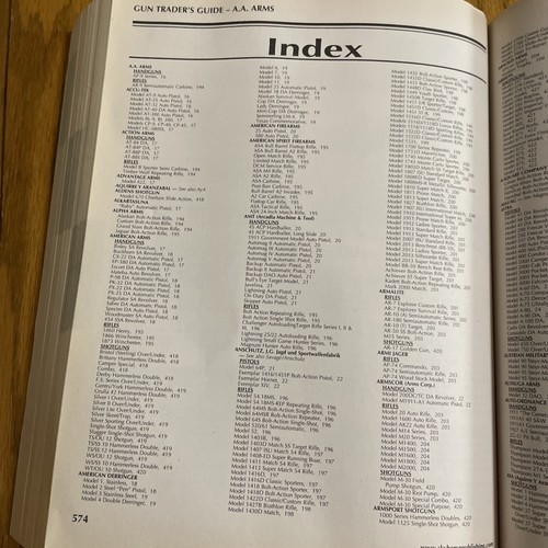 Gun Traders Guide 35th Edition 2013 Edited by Stephen D Carpenter 597 Pages - Imagen 8 de 8