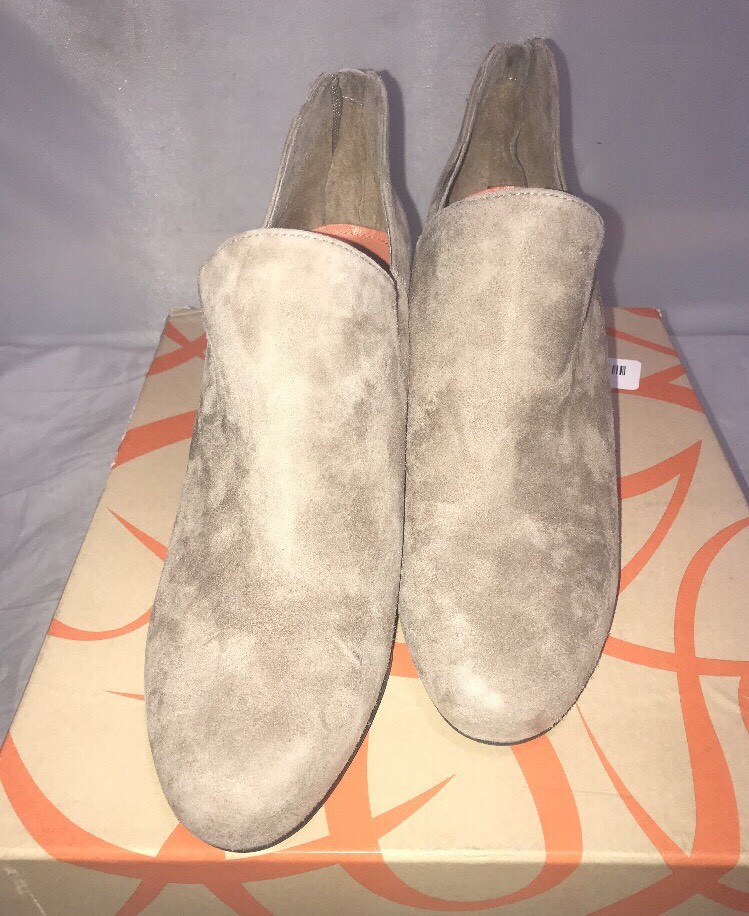 Via Spiga Fabienne Suede Wedge Ankle avvioie donna scarpe Dimensione 7 NEW Via Spiga Fabienne Suede Wedge Ankle avvioie donna scarpe Dimensione 7 NEW