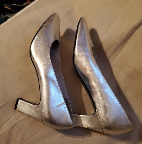 Night Life Silver Pumps 8.5AA (Light Imperfections-See Pictures) - Picture 3 of 12