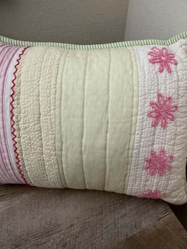 Pottery Barn Kids Pillow Flowers Stripes 12 X 16 Bedroom Flowers Pink Quilted - Picture 6 of 14