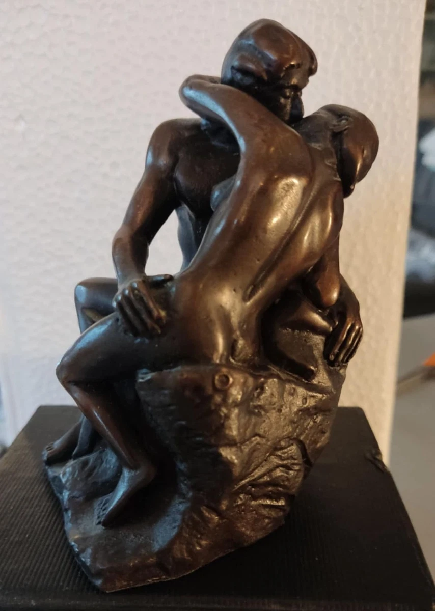 Sculpture en bronze. Le baiser de Rodin. 75 x 40 x 65 cm.- vente de bronzes