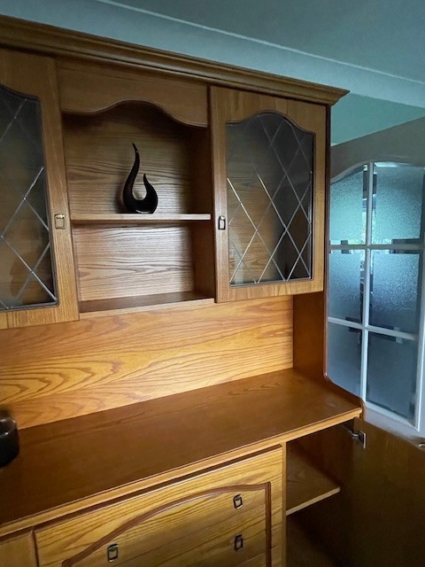 Picture 3 of 4