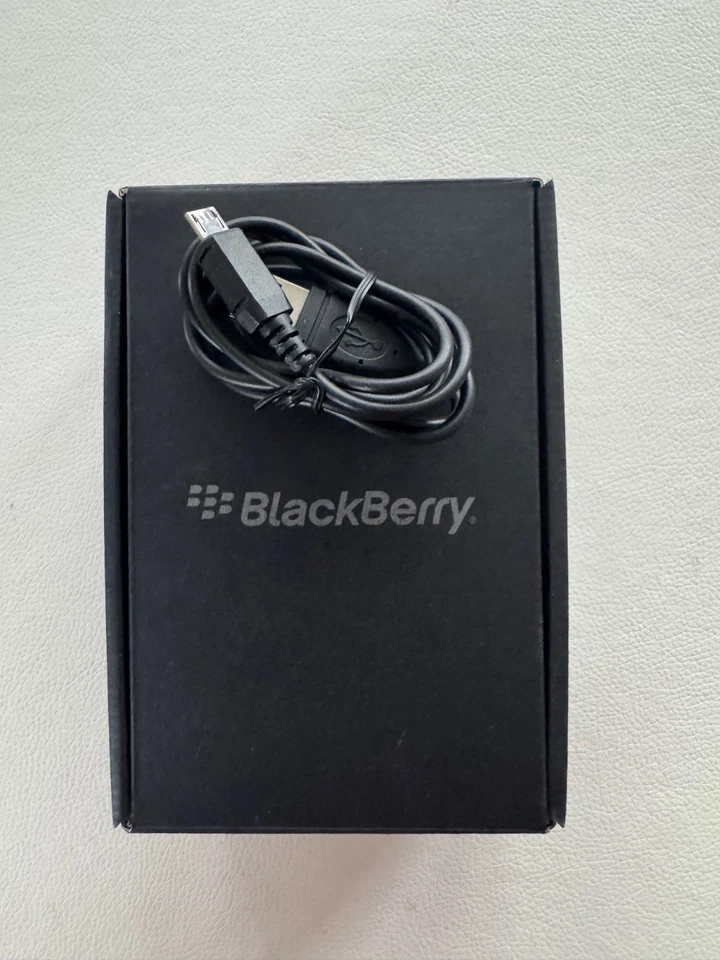 Blackberry Torch 9810 SILVER Slider Smartphone Handy Vintage WIE NEU Kult Retro - Bild 4 von 4