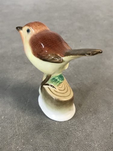 Herend Ungarn handbemalter Porzellan Vogel exquisite Details Nummer 5049 - Bild 5 von 6