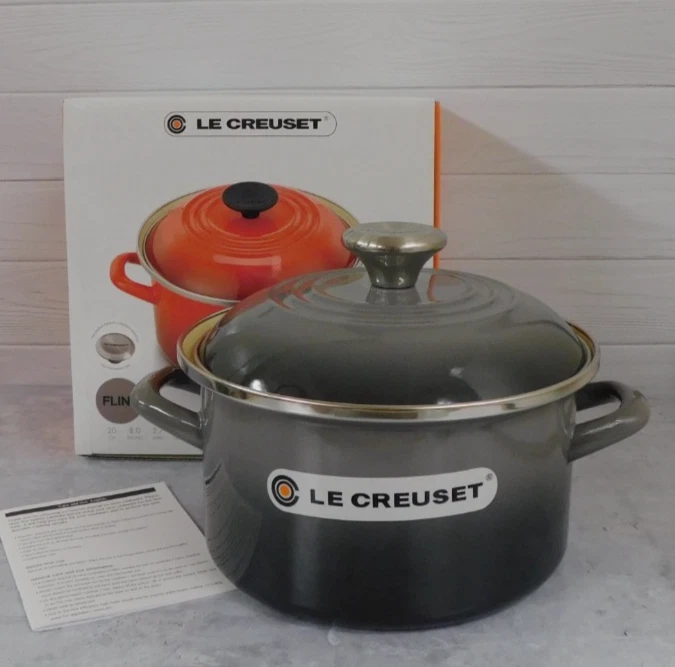 Le Creuset Enameled Steel 3.8 Quart Petite Stockpot, Oyster - New