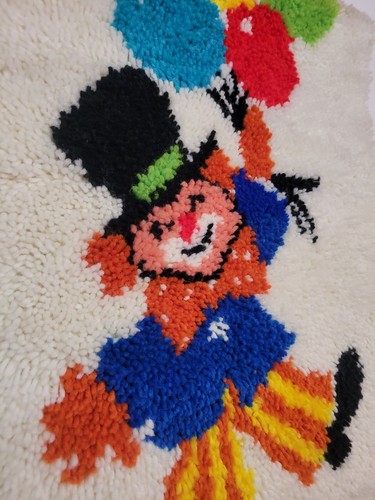 Vintage Clown Riegel Haken Teppich Regenbogen Garn Textil Wanddeko 70er Shag Clowncore - Bild 2 von 5