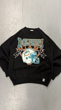 Miami Dolphins Collecting and Fan Guide 37