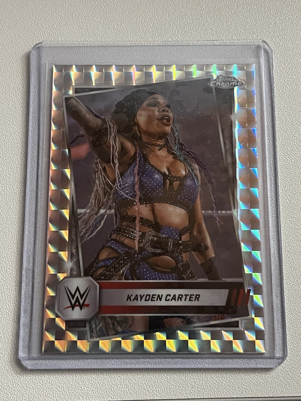 2025 Topps Chrome WWE Kayden Carter #186 Geometric Refractor
