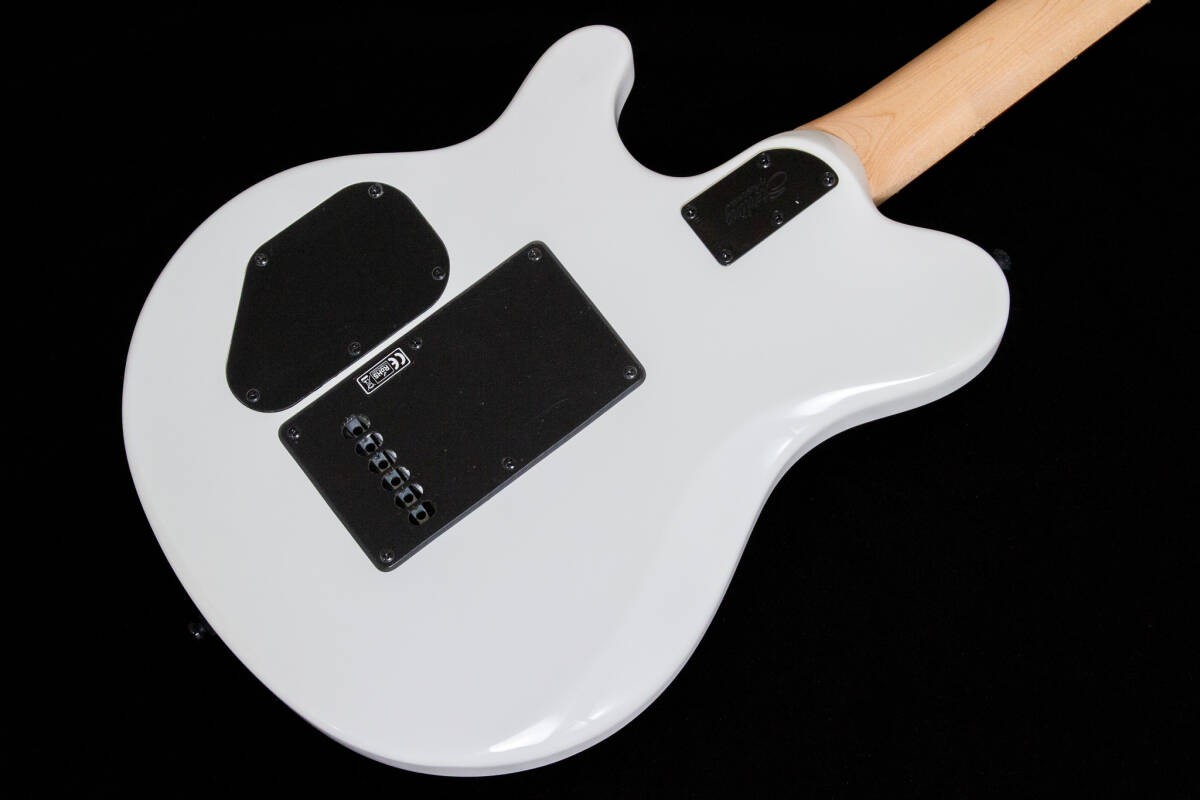 Electric Guitar Sterling by MusicMan SUB AXIS White with