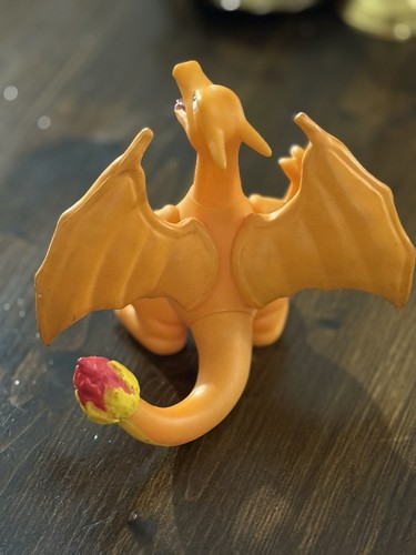 "Figura de acción Tomy 1998 Pokémon Charizard vinilo portátil naranja amarillo 5""" - Imagen 2 de 6