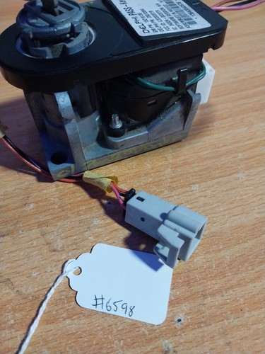 2005-2008 Chevrolet Uplander Ignition Switch W Key 15219136 - Picture 4 of 4