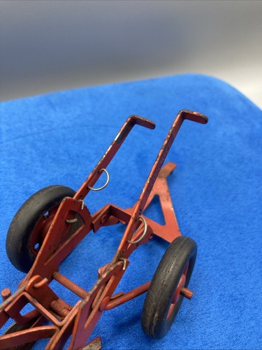 50er Jahre ESKA McCORMICK INTERNATIONAL 2-Boden Traktor Pflug Maßstab 1:16  - Bild 4 von 6