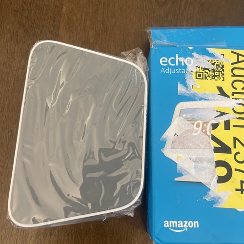 Amazon B07MV4V4KW Echo Show 5 Adjustable Magnetic Stand - White - Picture 7 of 7