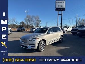 2024 Volvo XC90 B5 Plus